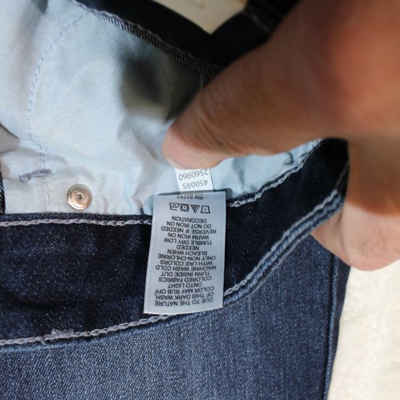 NWT Maurices Women Jeans size 2 boot cut flex mid - Picture 11 of 13